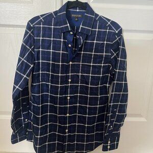 NWT, Banana Republic Shirt, size 'S', 100%Cotton